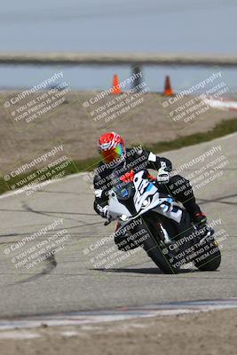 media/Mar-22-2025-TrackDaz (Sat) [[0456df0c41]]/Group B/Session 3 (Outside Grapevine)/